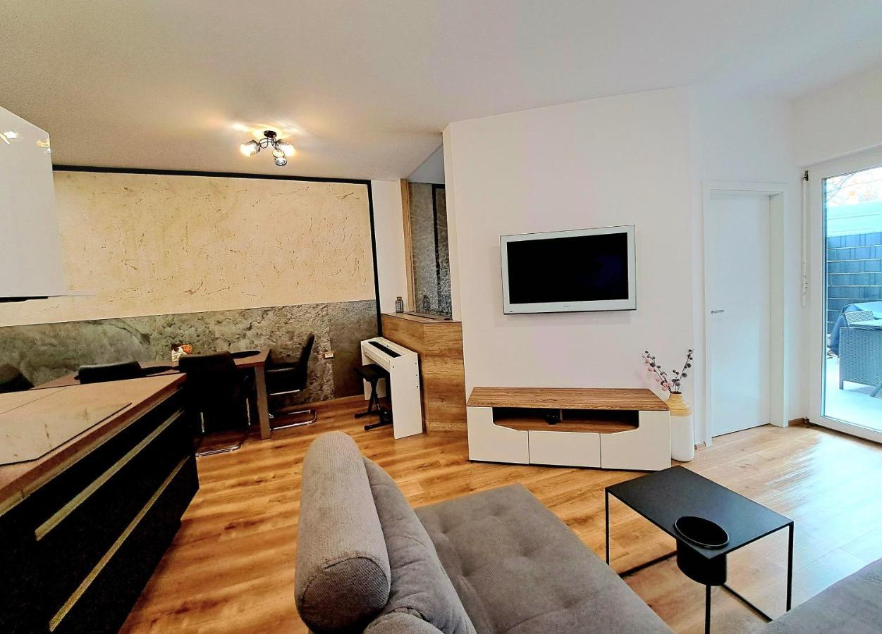 Stunning New Apartment With Free Parking Near City Centre 류블랴나 외부 사진